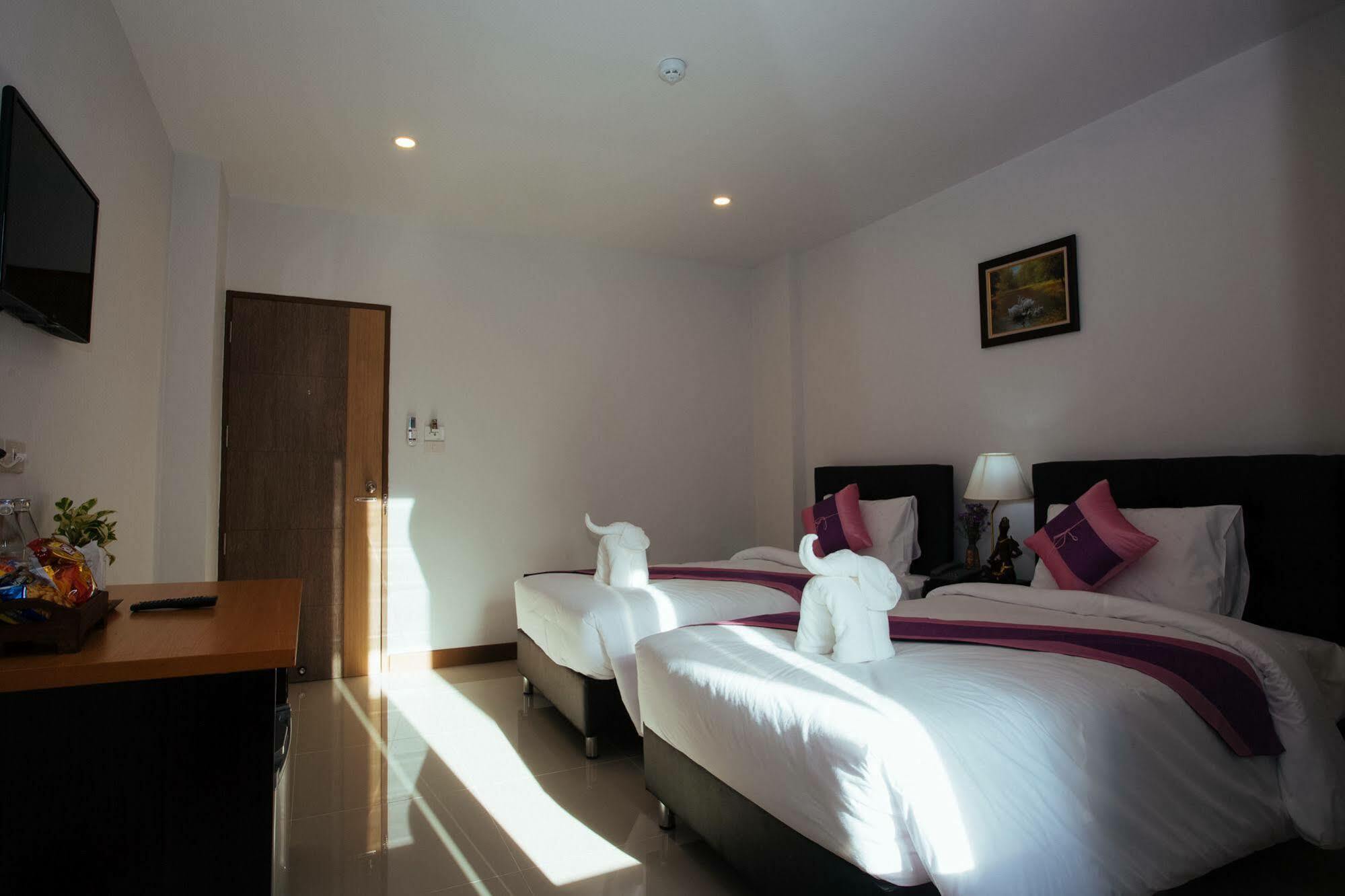 Noble Tarntong Boutique Bed & Breakfast Chiang Mai Exterior photo