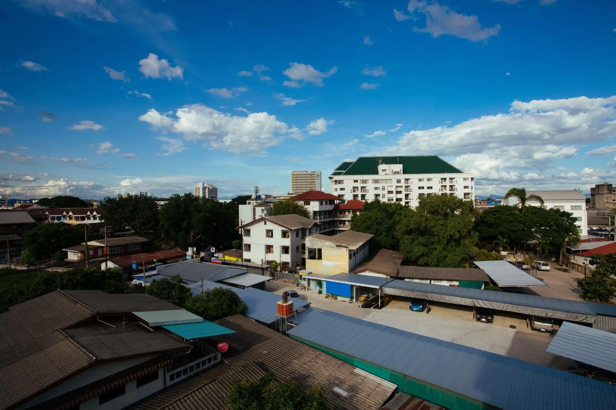 Noble Tarntong Boutique Bed & Breakfast Chiang Mai Exterior photo